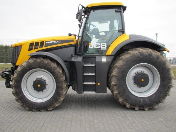 Traktor JCB FASTRAC 8280