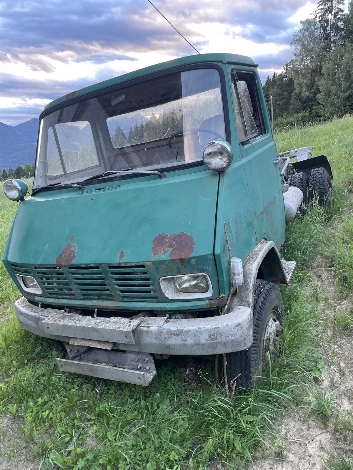 Truck Steyr 690.132/F48