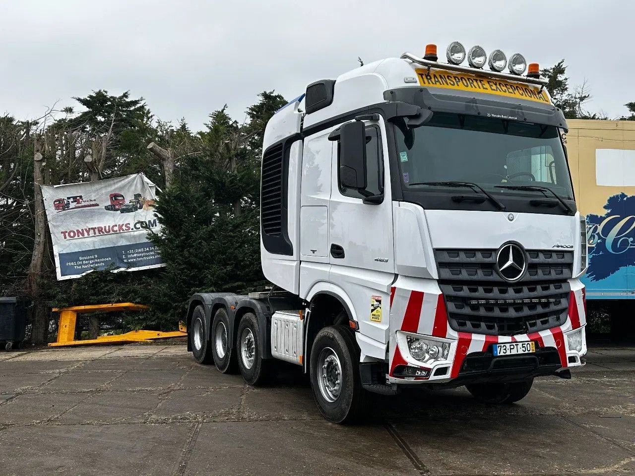 Truck Mercedes Benz AROCS 4945 10X2