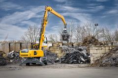 Liebherr LH30M INDUSTRY LITRONIC