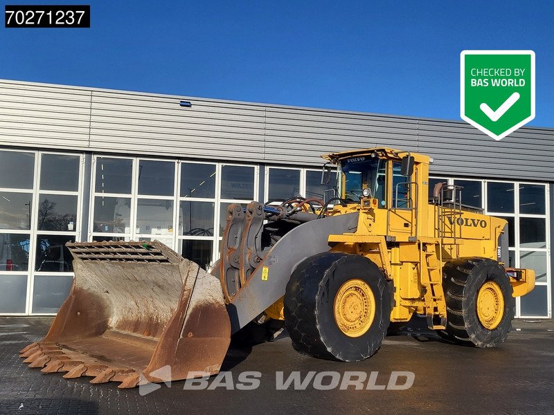 Radlader Volvo L330E