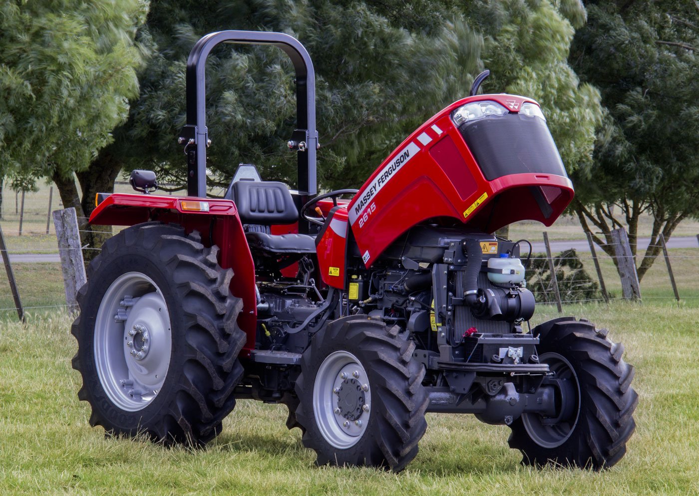 Tractor Massey Ferguson GC2600