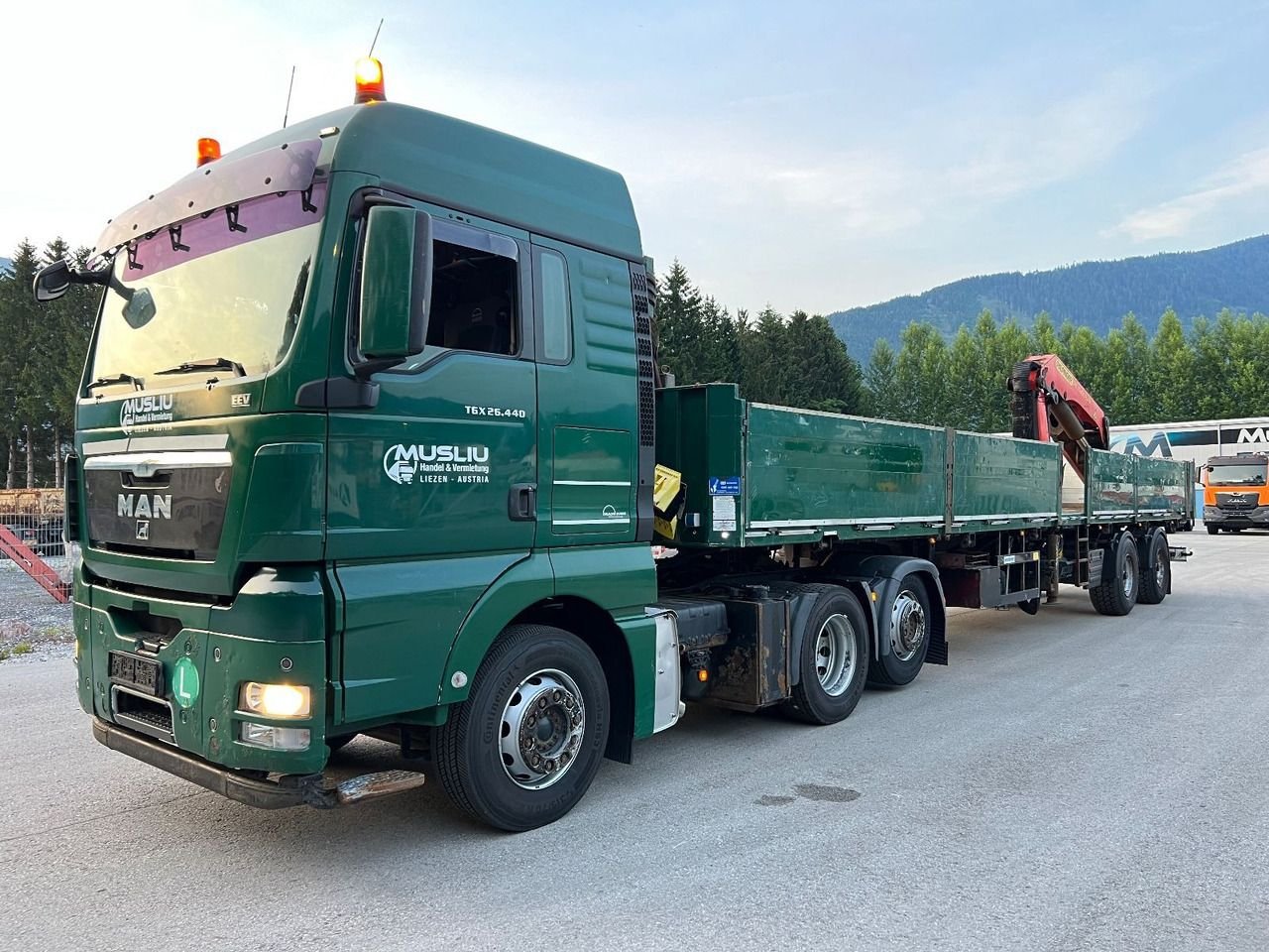 Lastwagen MAN 26.440 6X2 4BLS