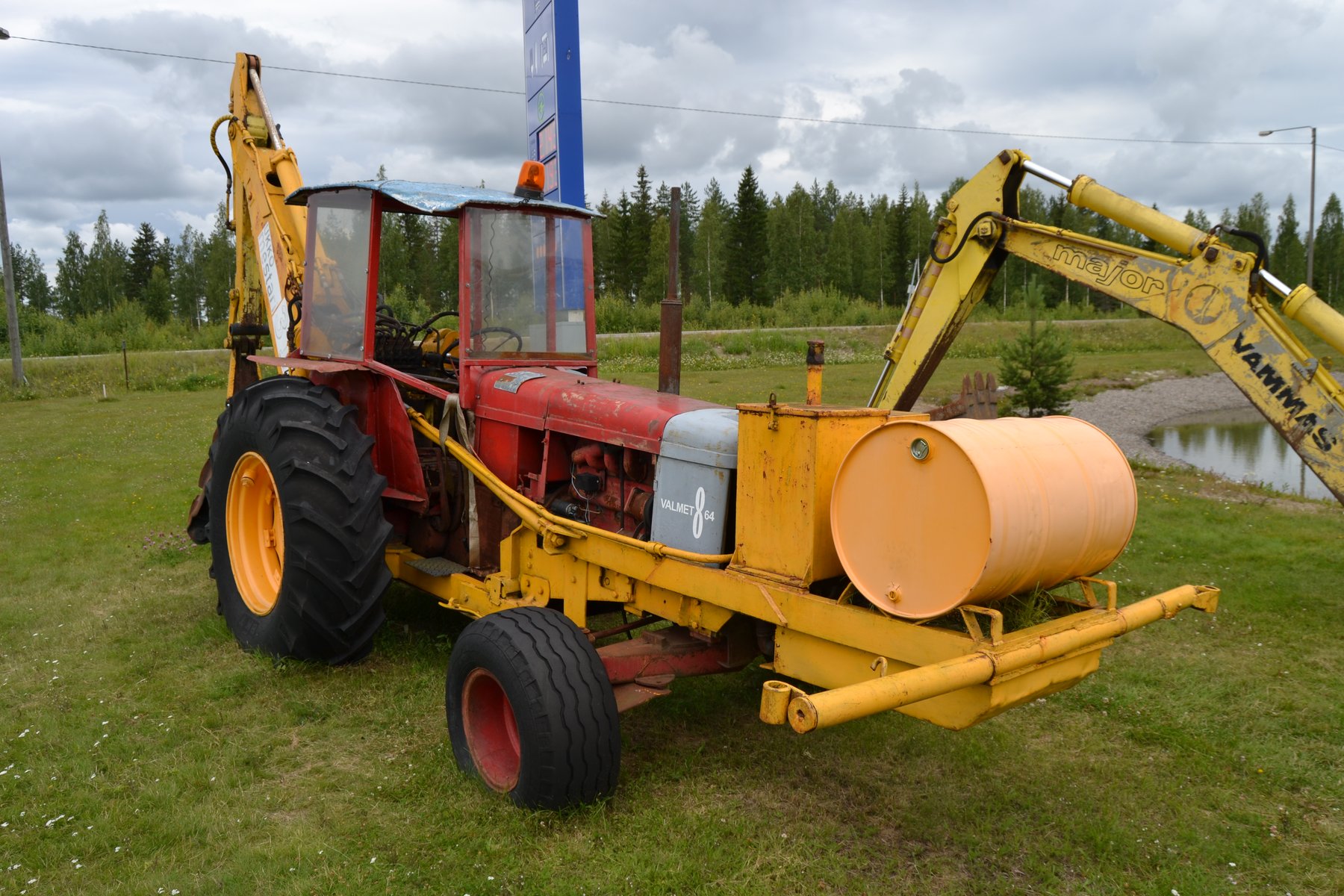 Valmet 864