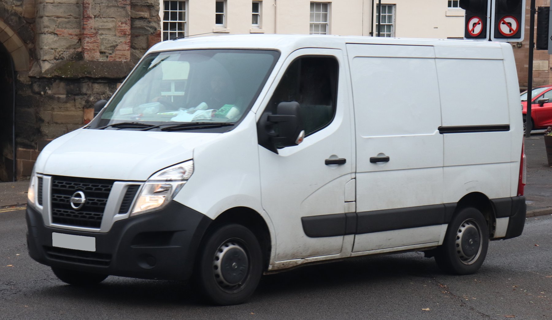Van Nissan NV400 2,3 DCI 107KW