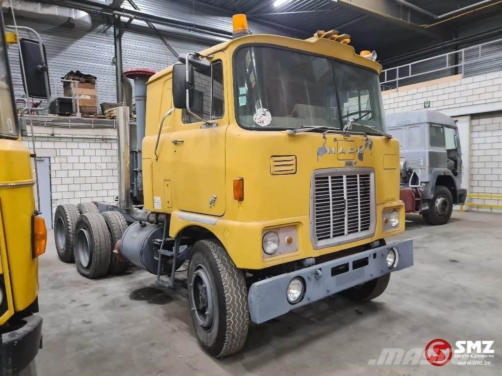 Mack 8D