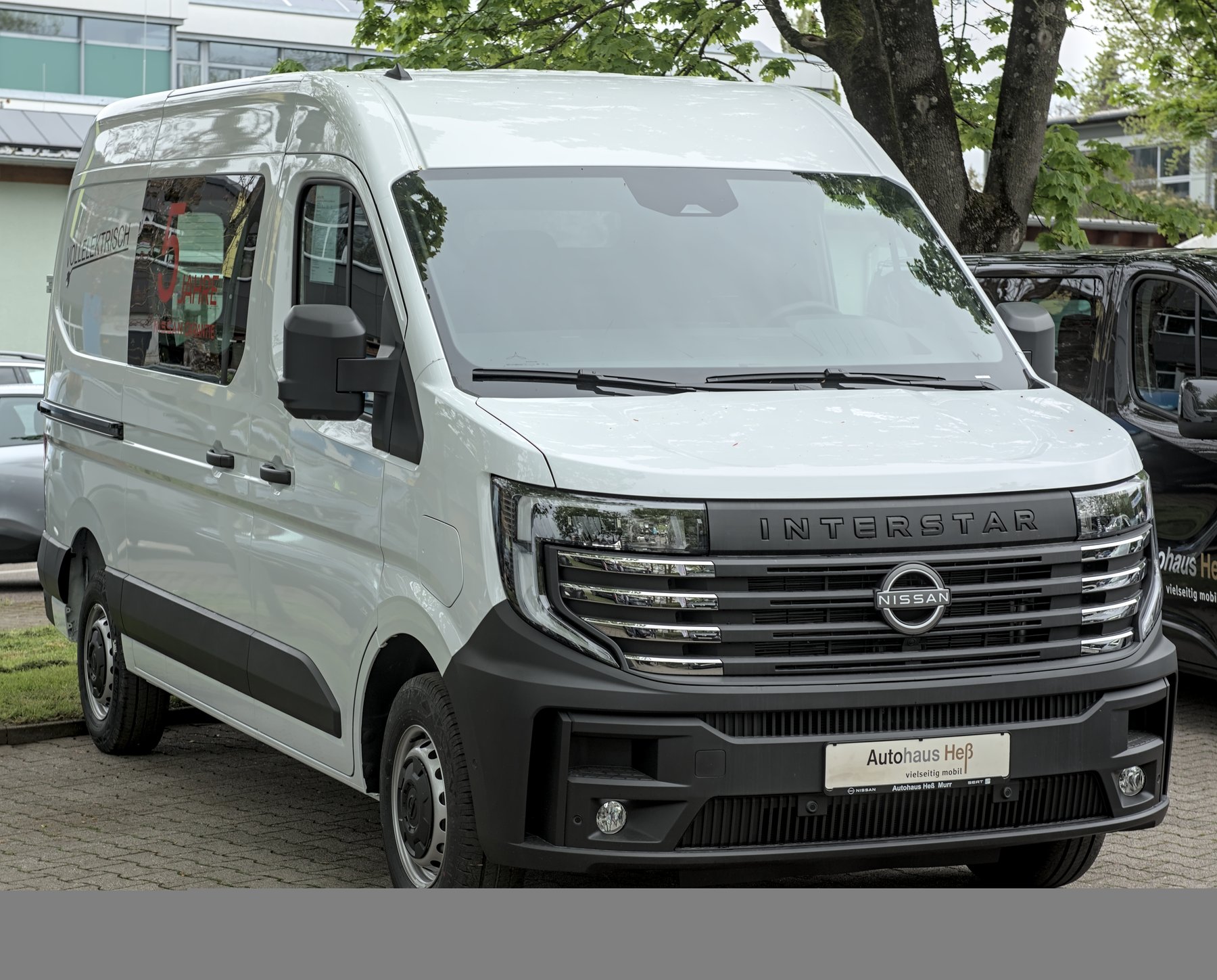Nissan INTERSTAR-E-