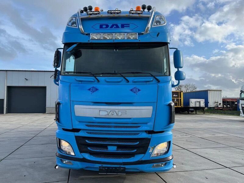 Truck DAF XF 440 FAN 6x2
