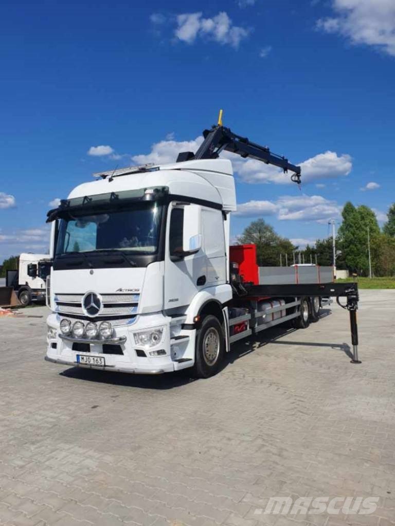 Truck Mercedes Benz ACTROS 2536 LL