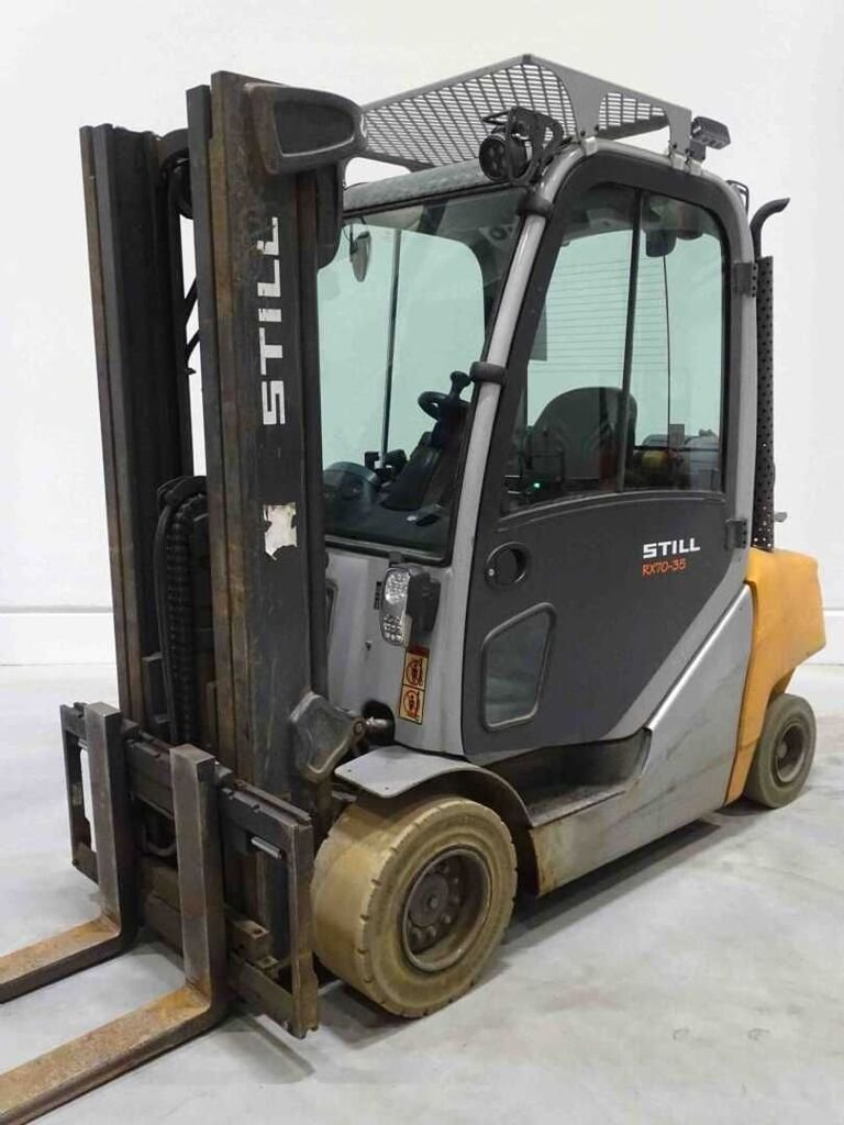 Dieselstapler STILL RX70-18 T Forklift