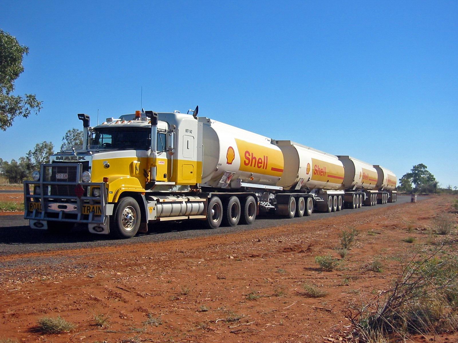 Tractor units Mack Mack Titan