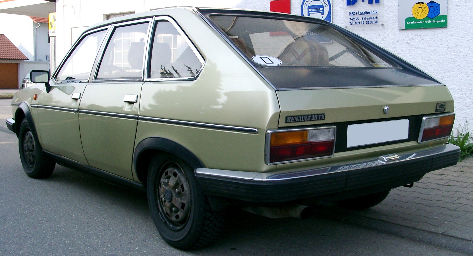 Renault R330T