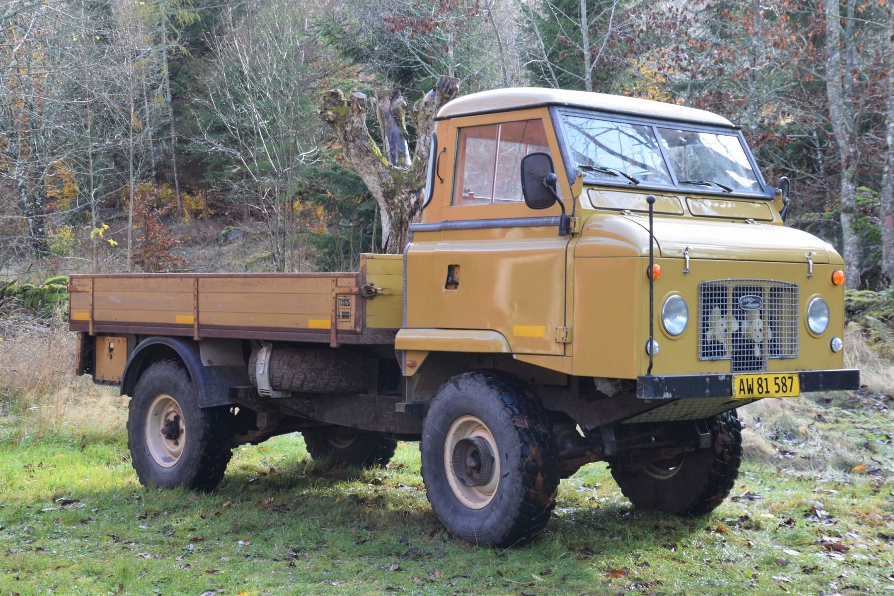 Lastwagen Land Rover 109 FC
