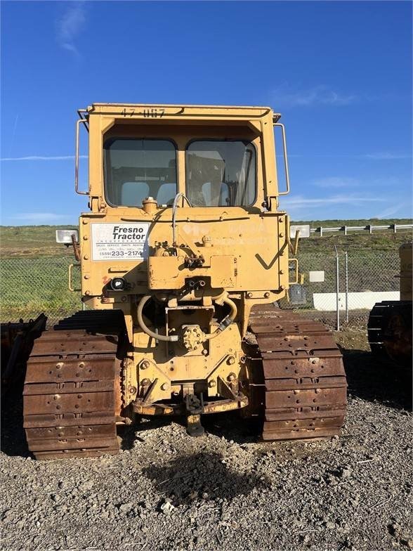 Komatsu D60E-7