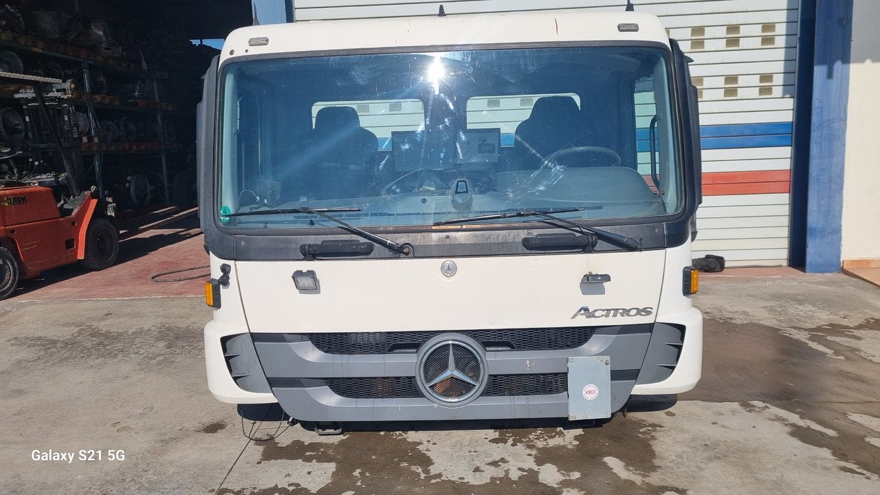 Truck Mercedes Benz ACTROS