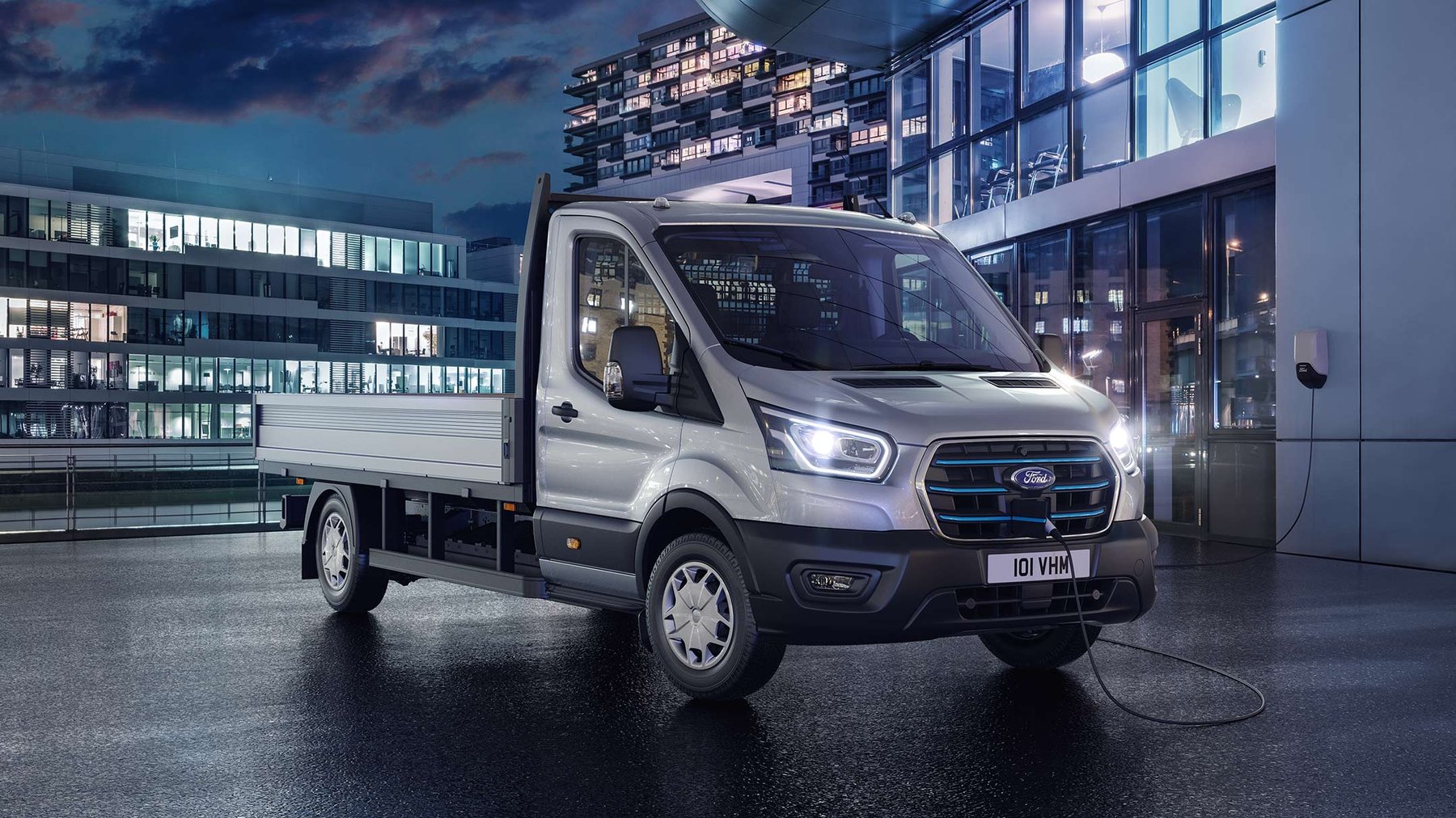 Van Ford TRANSIT 190EF-EJCXHE