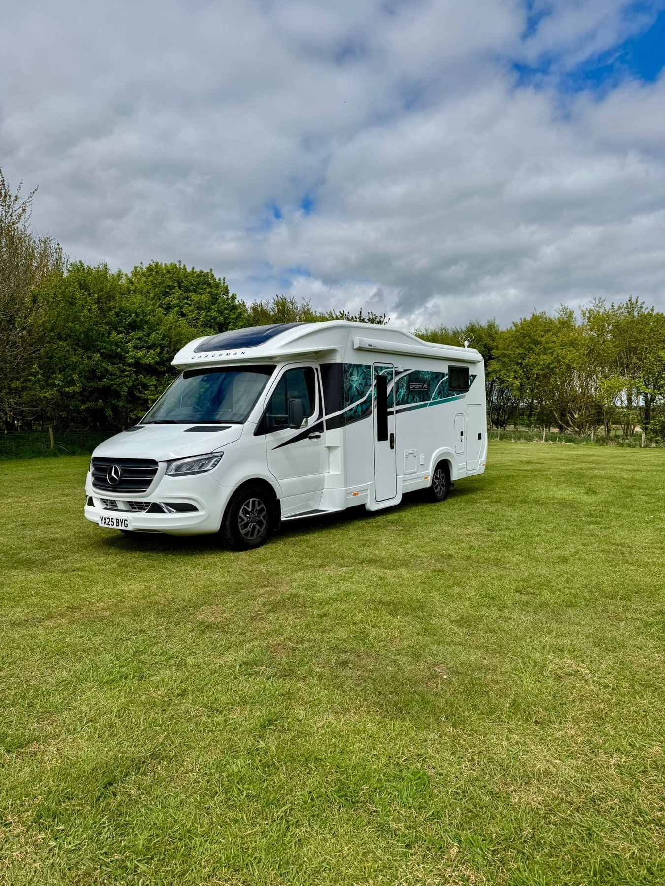 Truck Coachman COACHMEN ROYAL 345