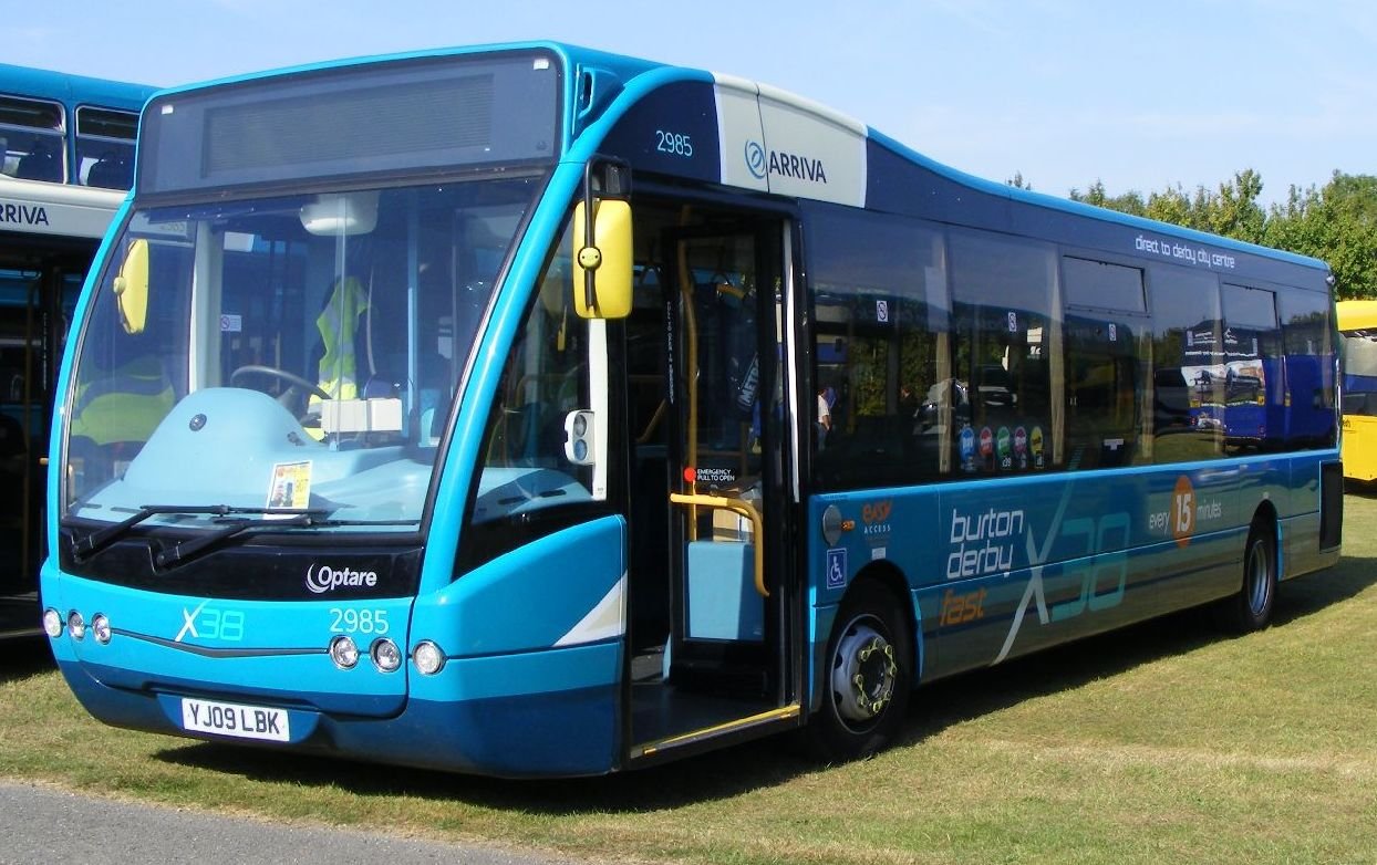 Buses & coaches Optare Versa