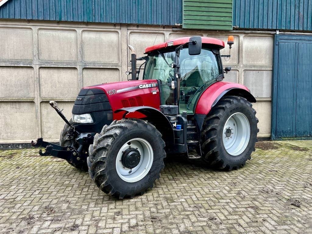 Tractor Case IH PUMA 130 CVT (2011-2013) 4WD