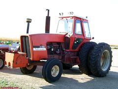 Allis Chalmers 7040