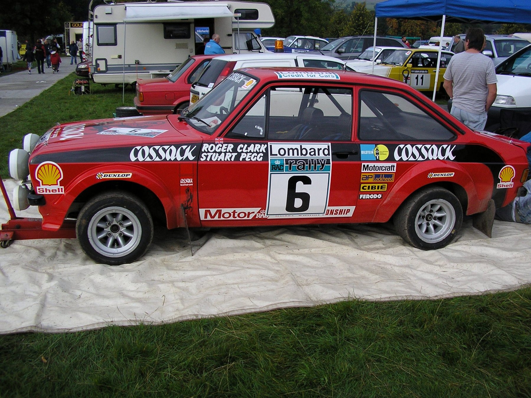 Escort 1800