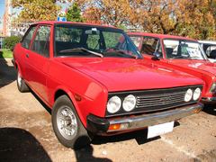 Fiat 230/MIRAGE KAMPEERAUTO