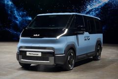 Kia SE