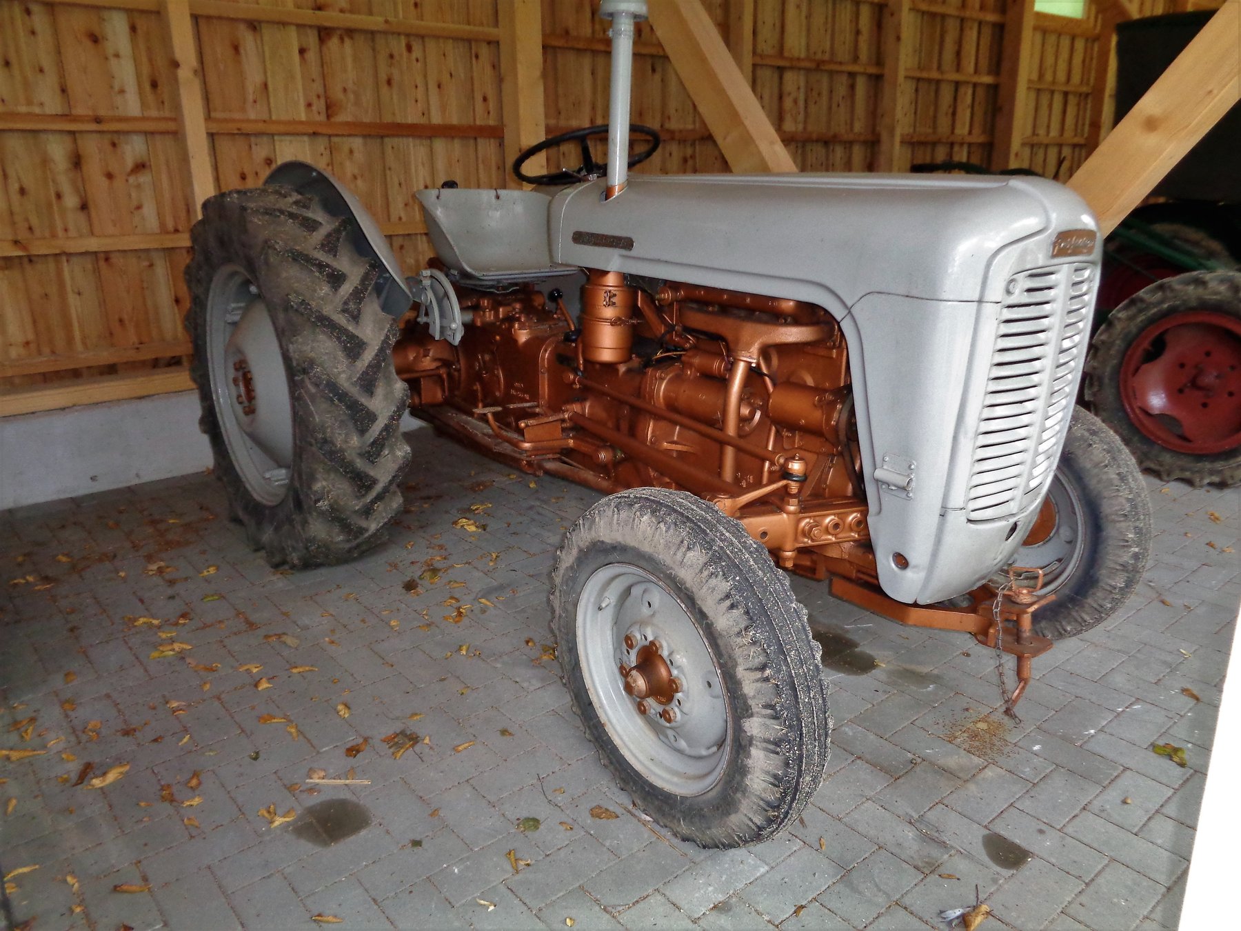 Tractor Massey Ferguson FE - 35