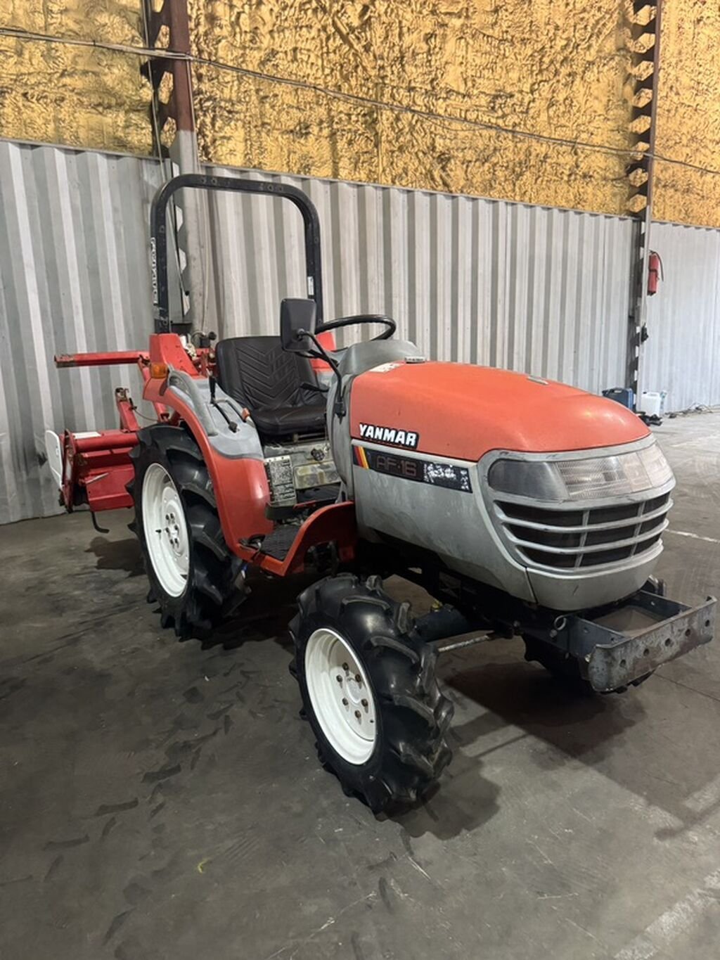 Traktor Yanmar AF-16