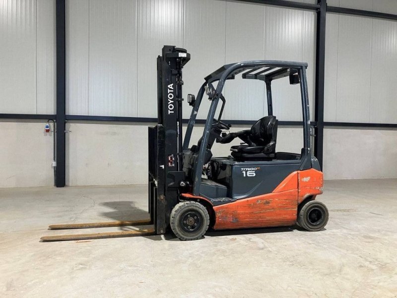 Electric forklifts Toyota 8FBMK16T