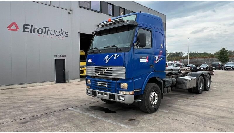 Truck Volvo 12-FH64RB-6X4