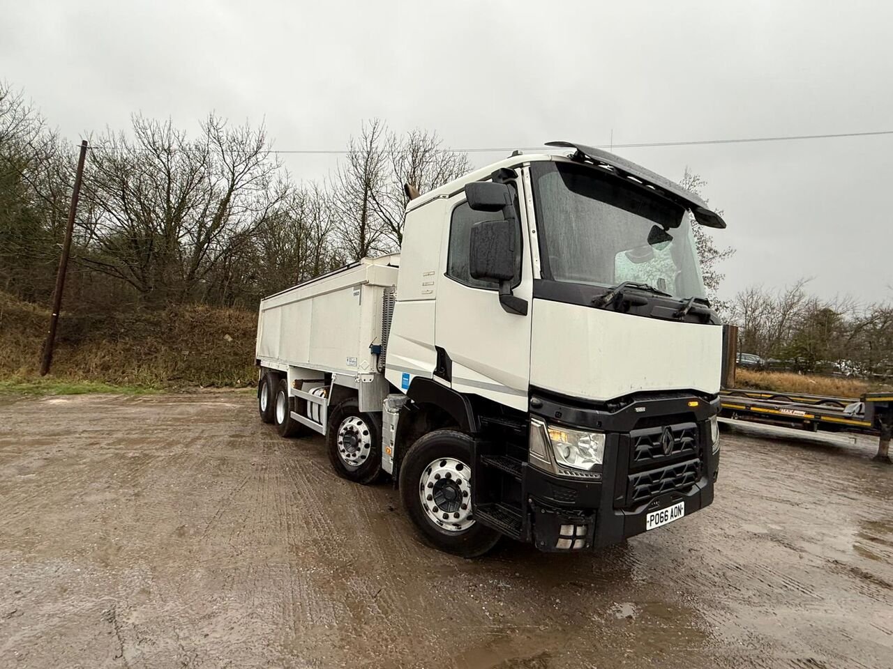 Erf 2-AXLE+ARTIC TIPPER