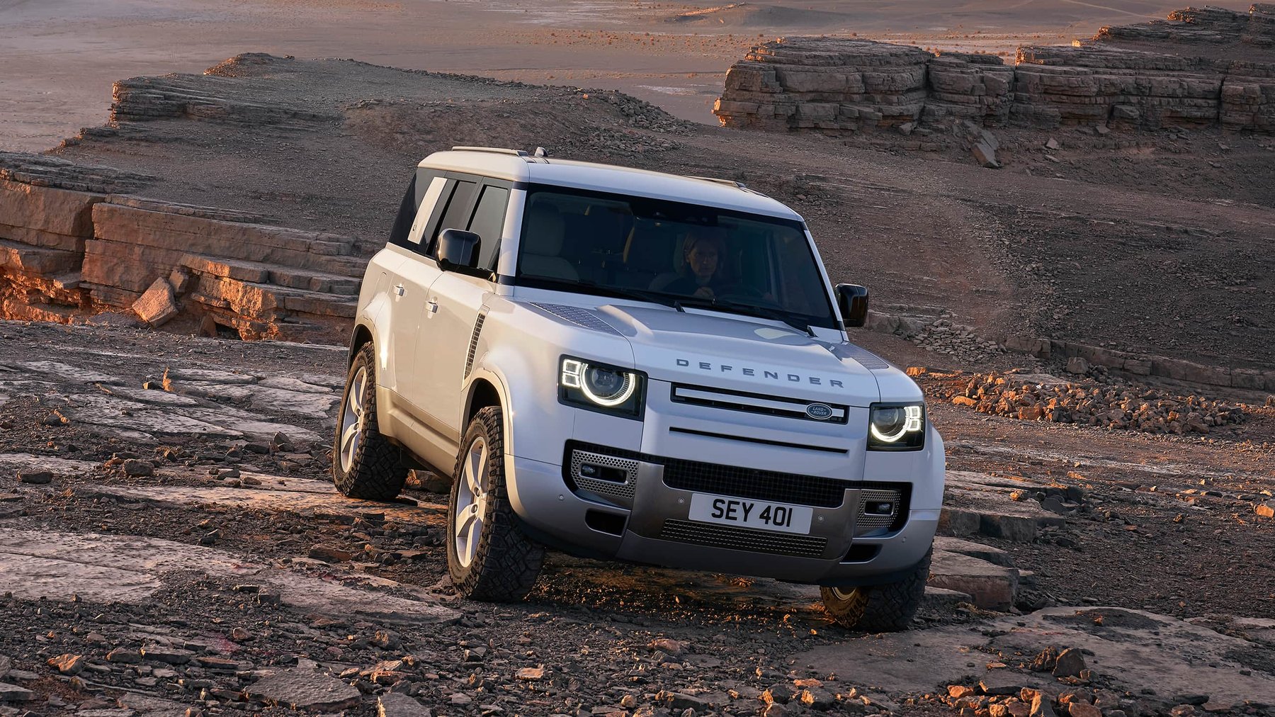 Van Land Rover DEFENDER 2,5 130