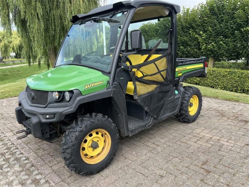 Tractor John Deere Gator XUV865M AC