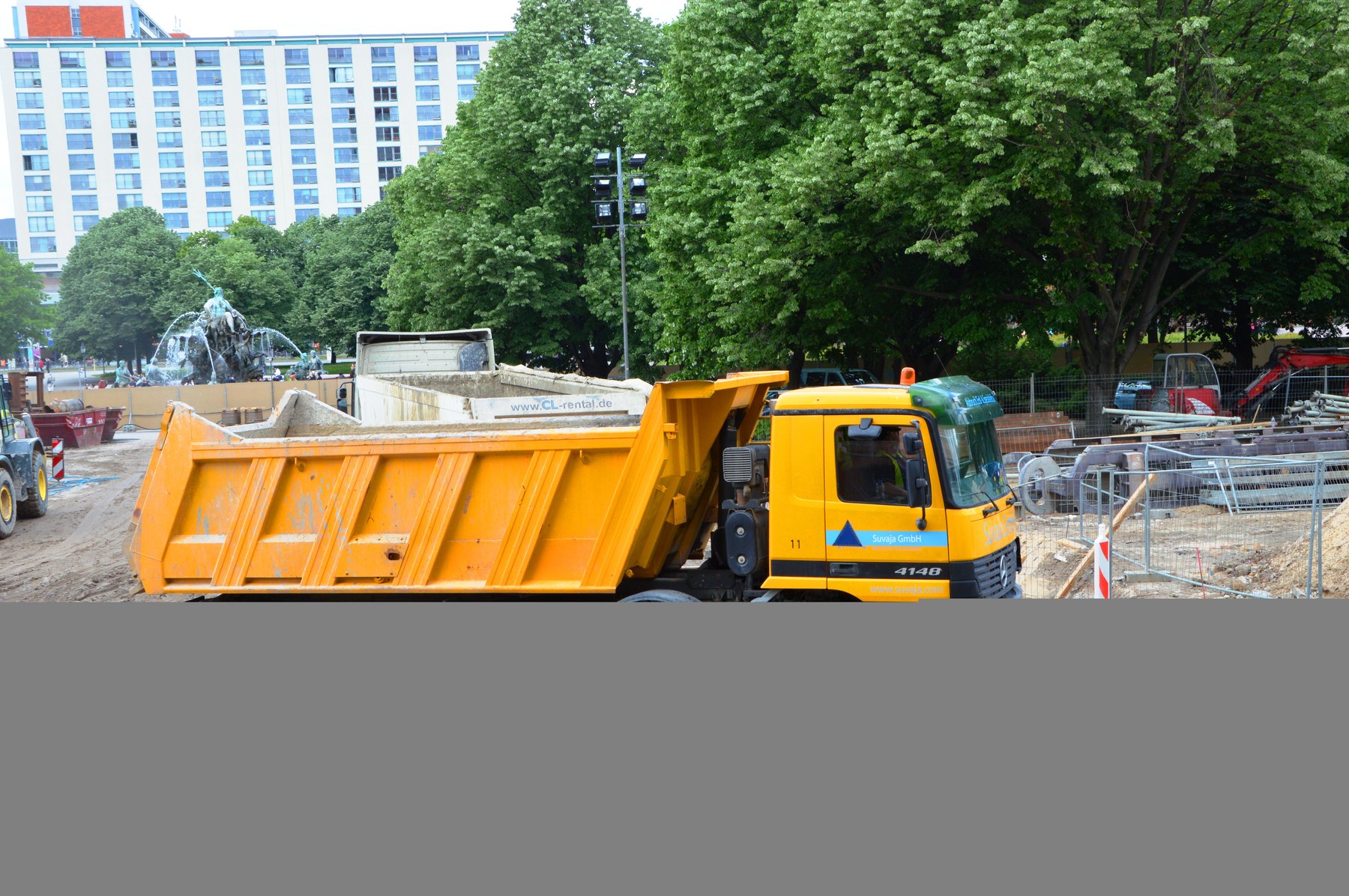 Truck Mercedes Benz ACTROS 4148