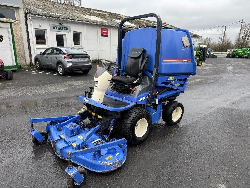 Municipal equipment Iseki SF370