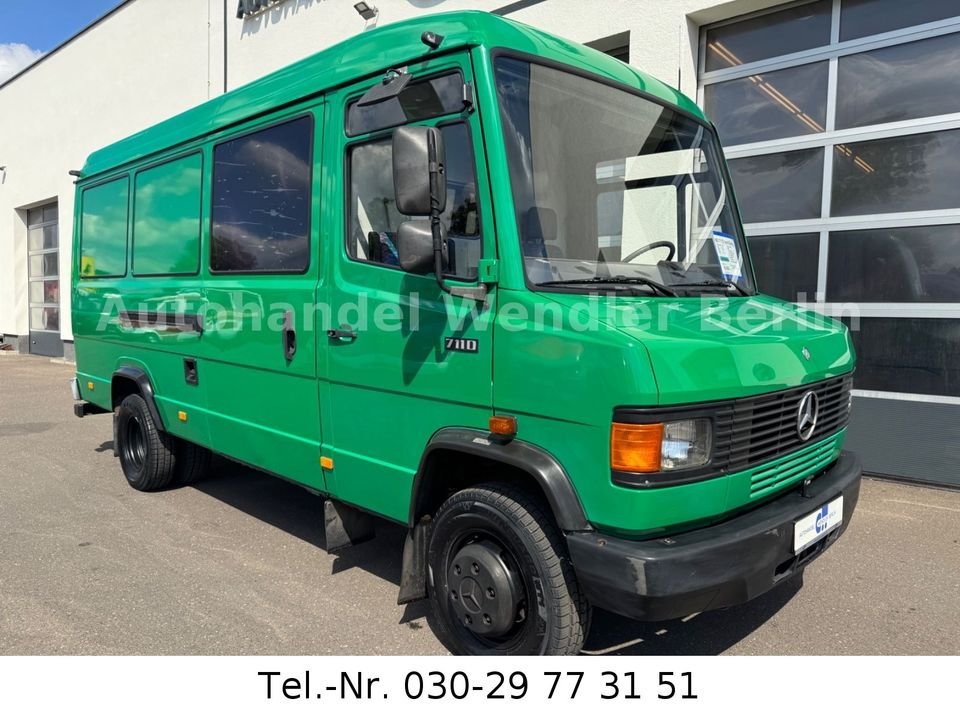 Truck Daimler Benz 711D
