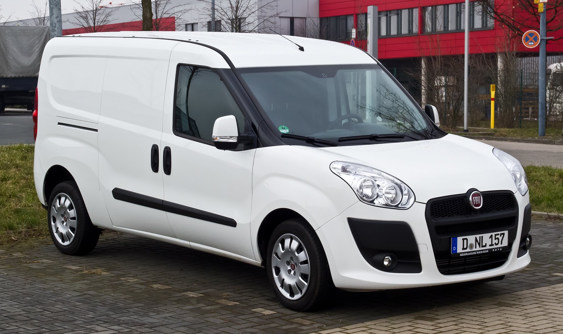 Van Fiat DOBLO 1.6 16V BIPOWER HOOG