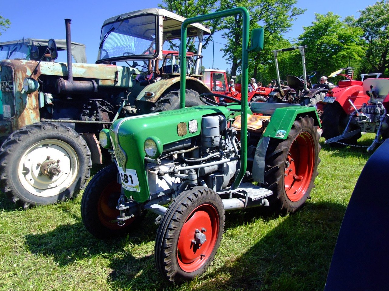 Tractor Bungartz RM158