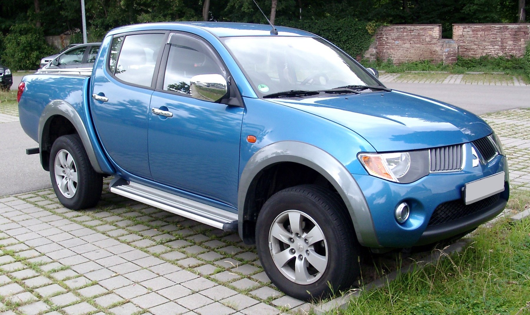 Van Mitsubishi L200 GLS Doublecab