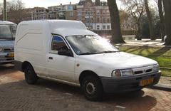 Nissan SUNNY 2.0D WAGON VAN