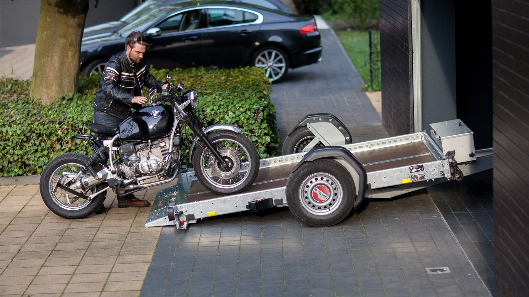 Stema WOM XT