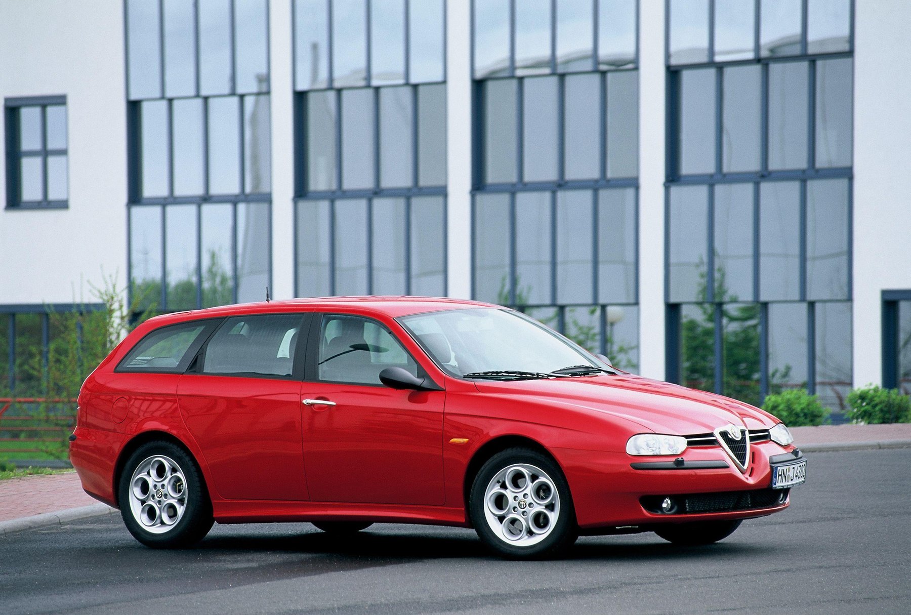 Samochód dostawczy Alfa Romeo 156