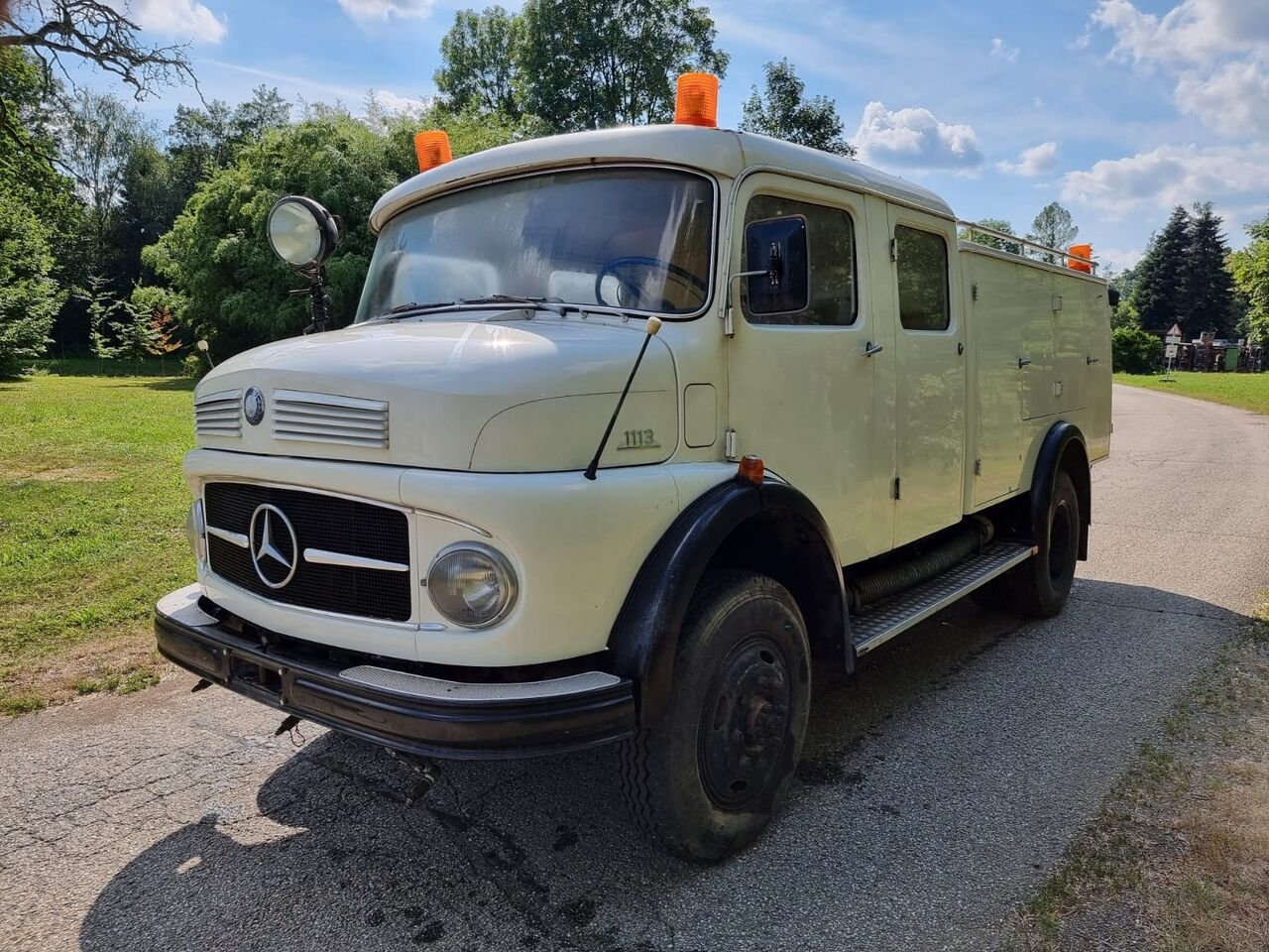 Truck Mercedes Benz LAF1H3B