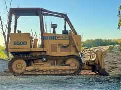 Case 850D