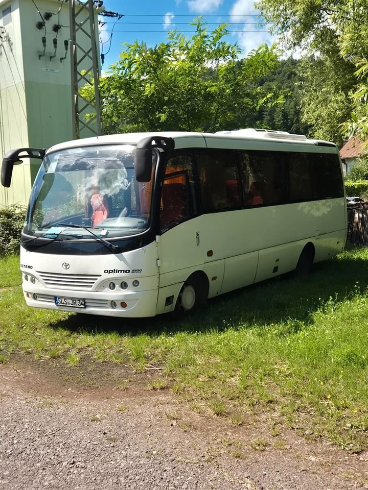 Van Toyota 100-LH80L-MDBW/2300