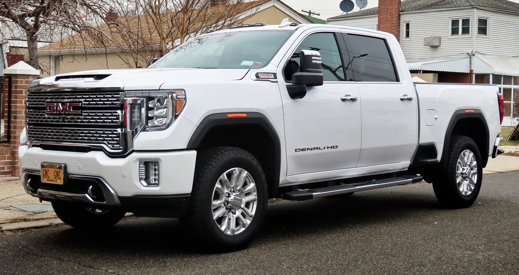 Van GMC 2500 HD DENALI