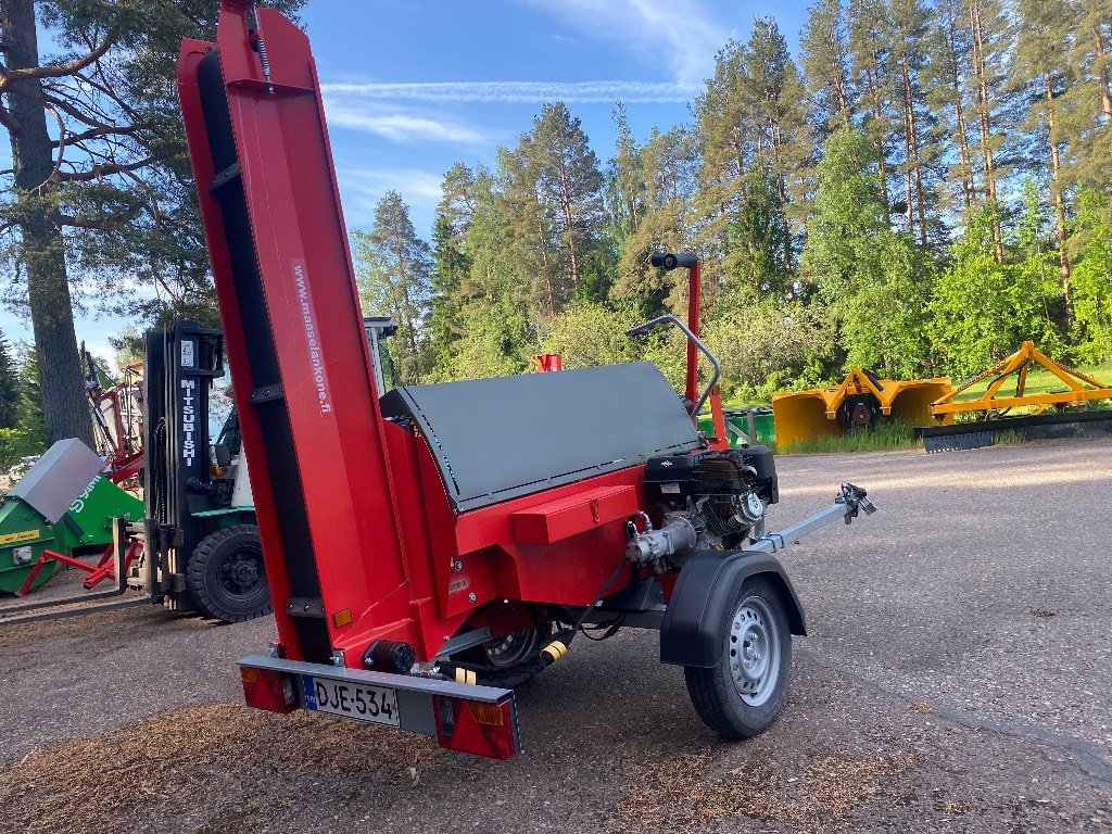 Light trailers up to 750 kg Hakki Pilke Hawk 25