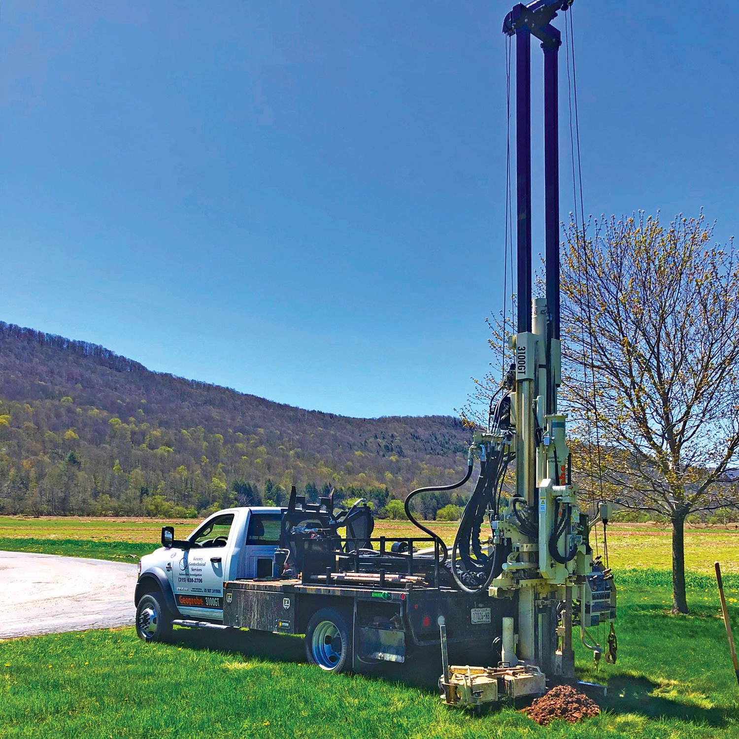 Drilling equipment Geoprobe Truck mounted