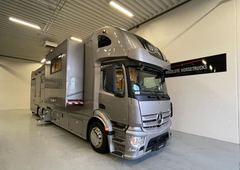 Stx ANTOS HORSEBOX